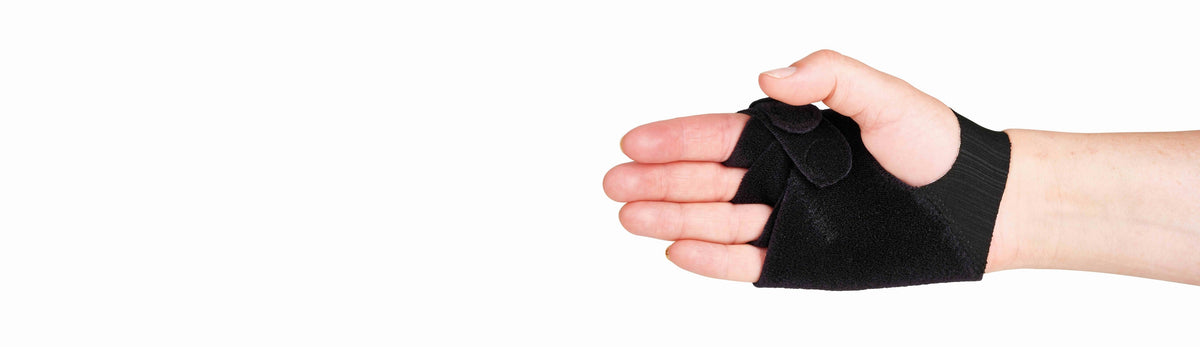 Splint Selection® per deviazione ulnare 35218 indossato sulla mano